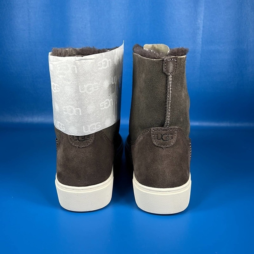 Ugg Lynus Pull On Booties - Thunder Cloud Suede -… - image 4